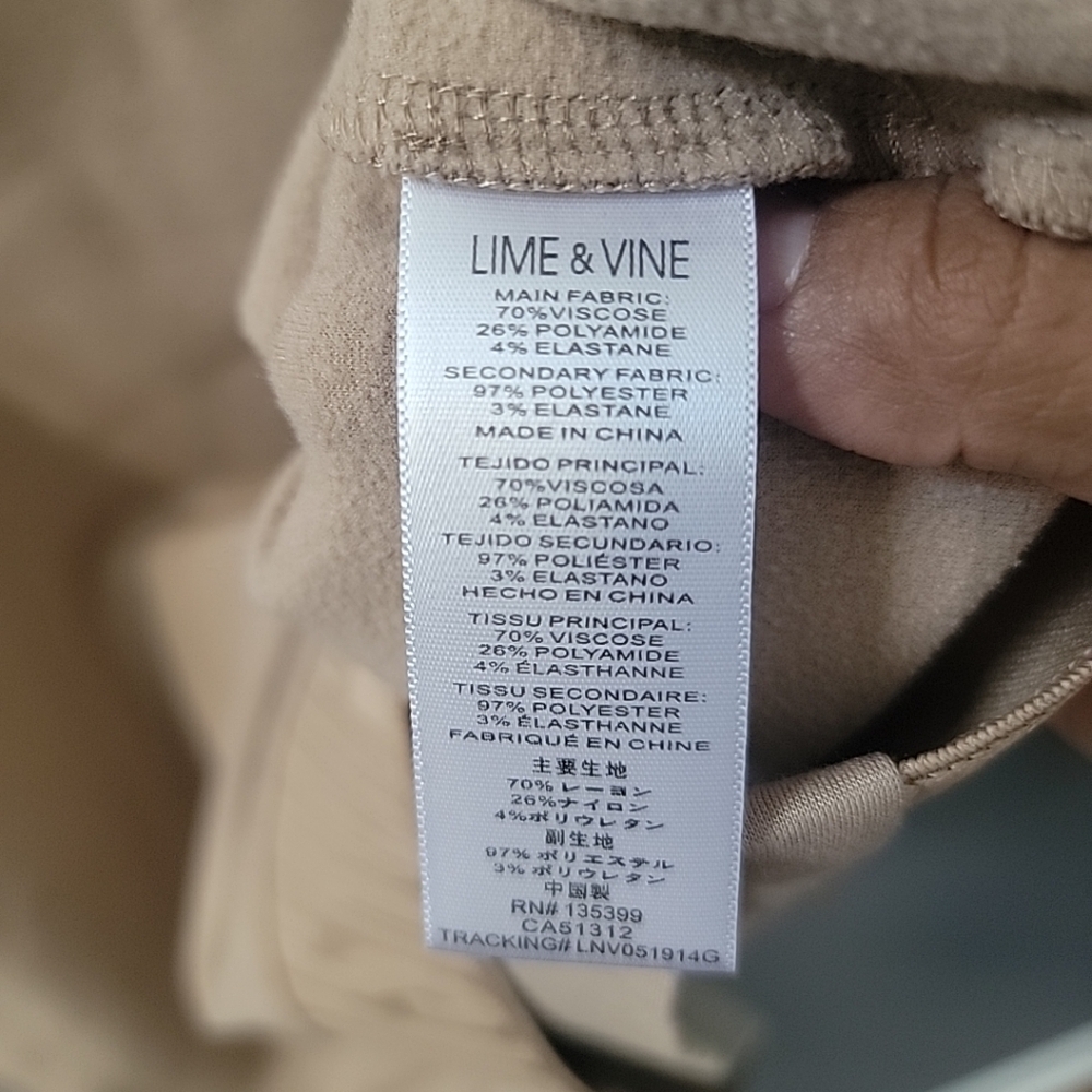 Lime & Vine Disrupt Sweater Beige Crew Neck Size Small - Picture 5 of 5